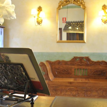 El Rincon De Las Descalzas Кармона Интериор снимка